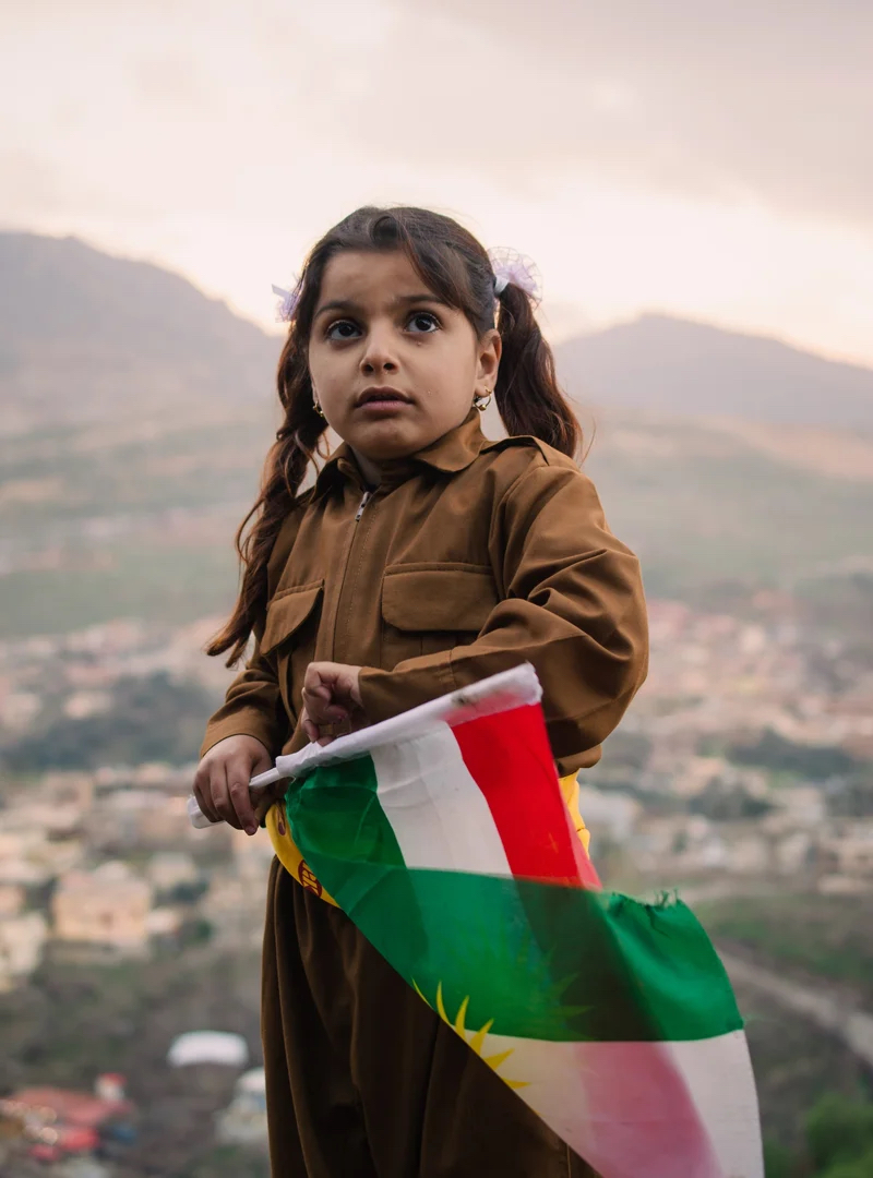 girl with kurdistan flag